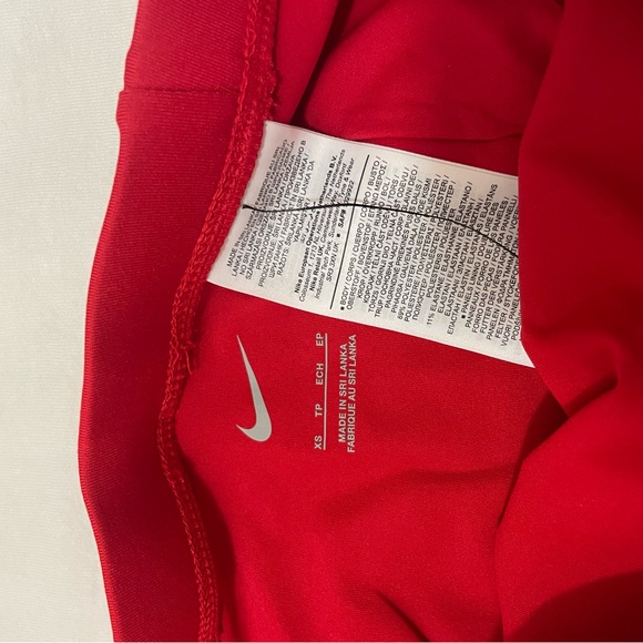 NWT Nike Red Racing Bottom - Picture 3 of 4